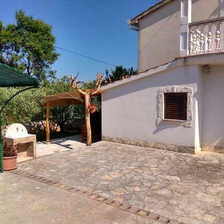 Apartment Soline Pjescana Uvala Exterior foto